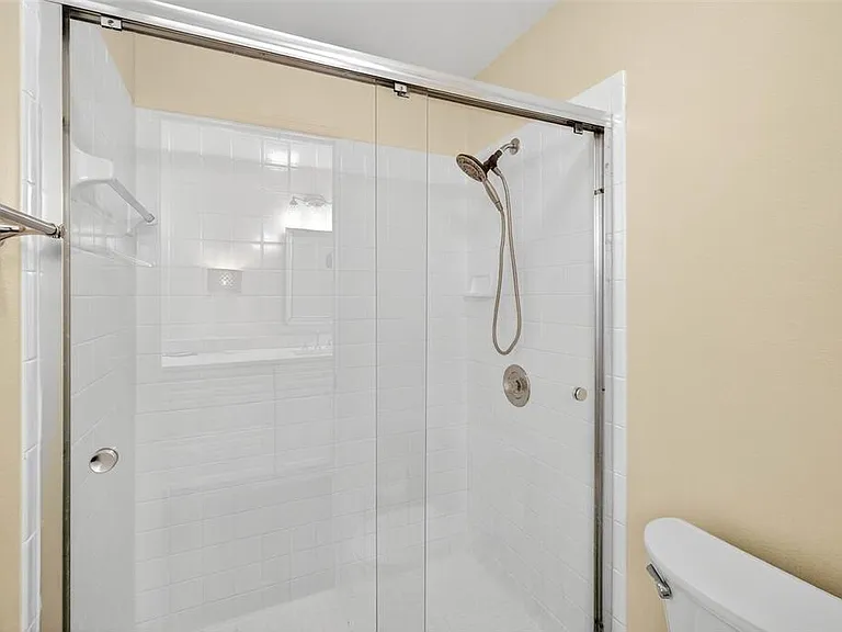4180 Brentwood Park Cir — Photo 30
