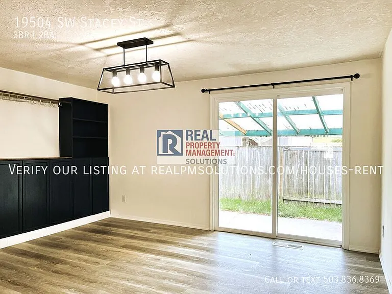 19504 SW Stacey St — Photo 18