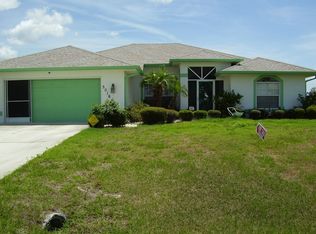 5016 Camelot St, North Port, FL 34288