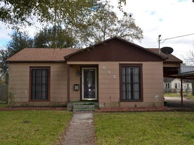 802 Hayden St, El Campo, TX, 77437