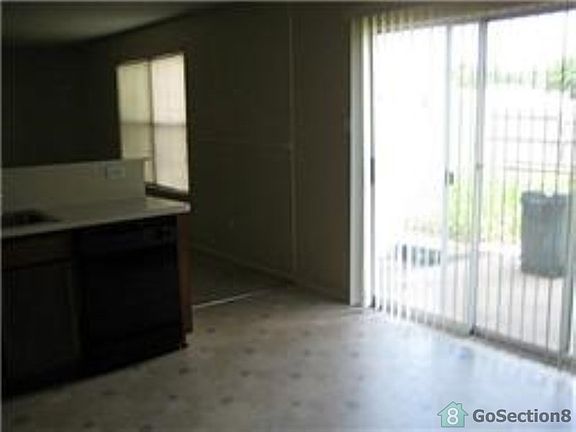 4th image of 1004 Richmond Dr