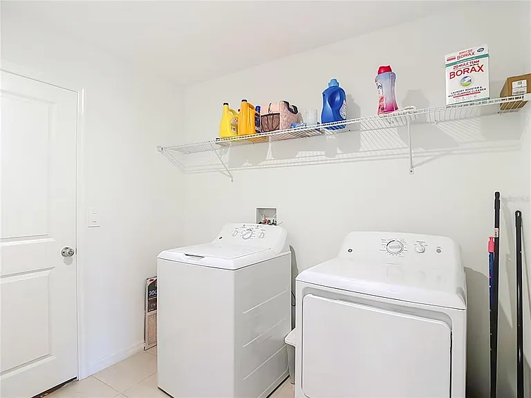 11938 Brae Way — Photo 54