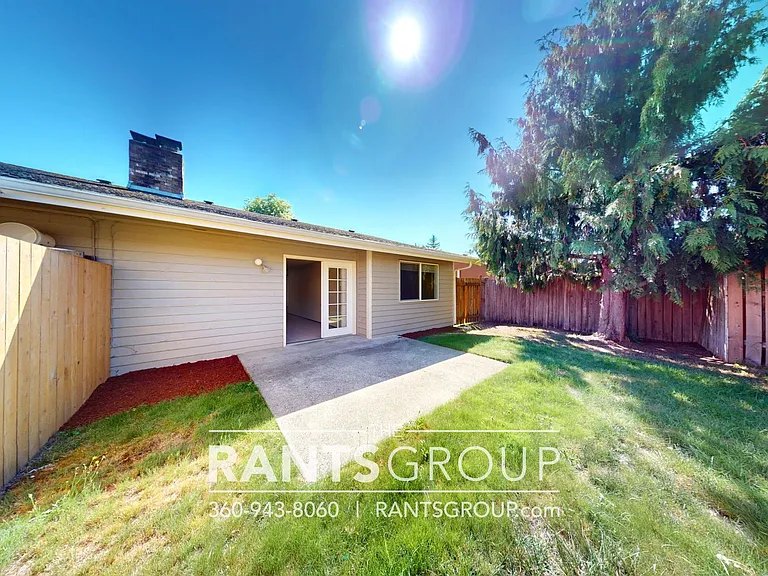 5822 Armour Loop SE #A & B — Photo 18