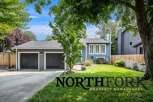 1751 E Ridgecrest Dr Photo 1