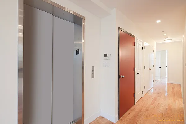 Rented by aptsandlofts.com | media 65