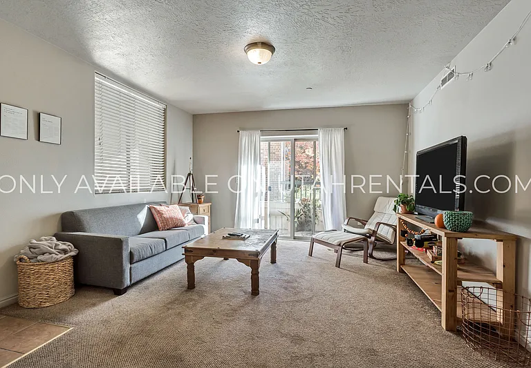 843 E 620 N #L2-1 — Photo 33