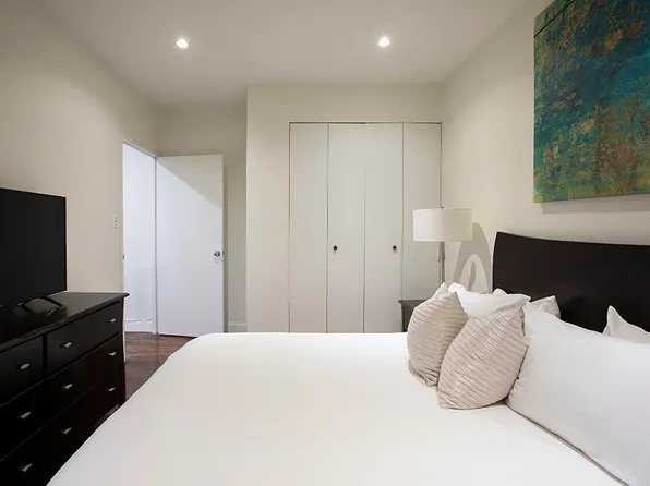 150 West 51st Street image 7 of 9