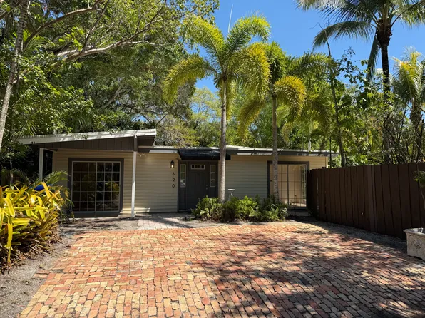 620 SW 13th Ave, Fort Lauderdale, FL 33312