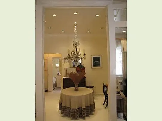 Sold by Stribling | media 3