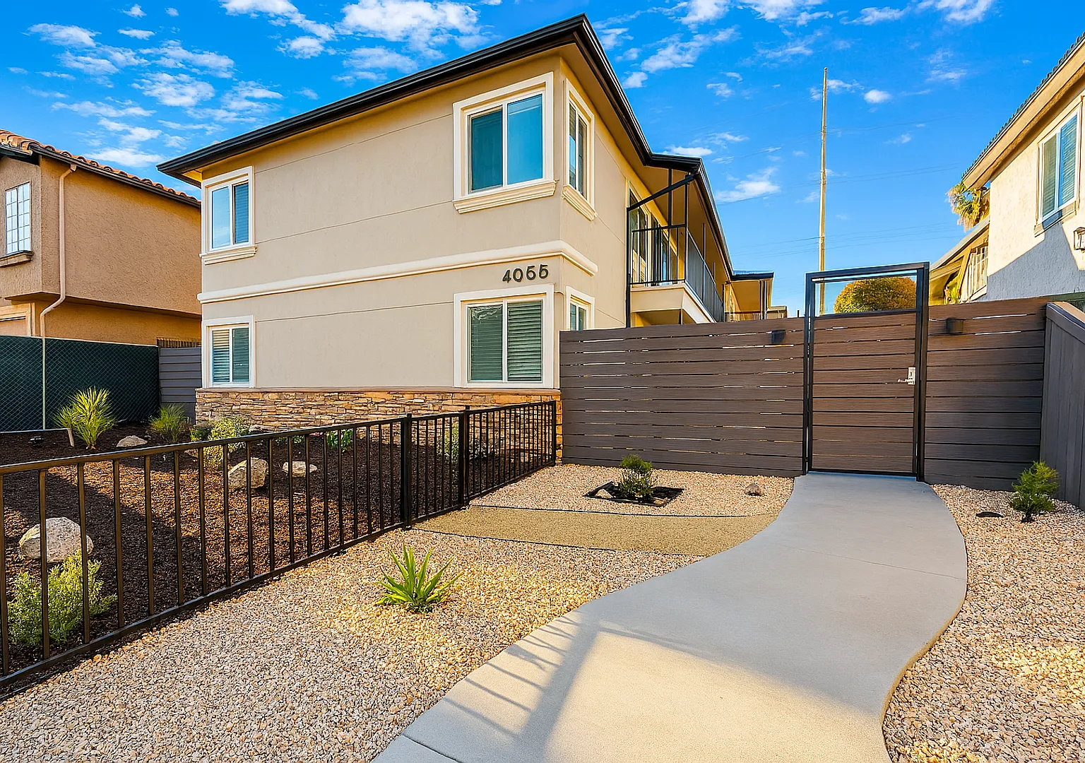 Beautiful & Spacious 1BD/1BA in Prime North Park Location Garage Optional! — Photo 2