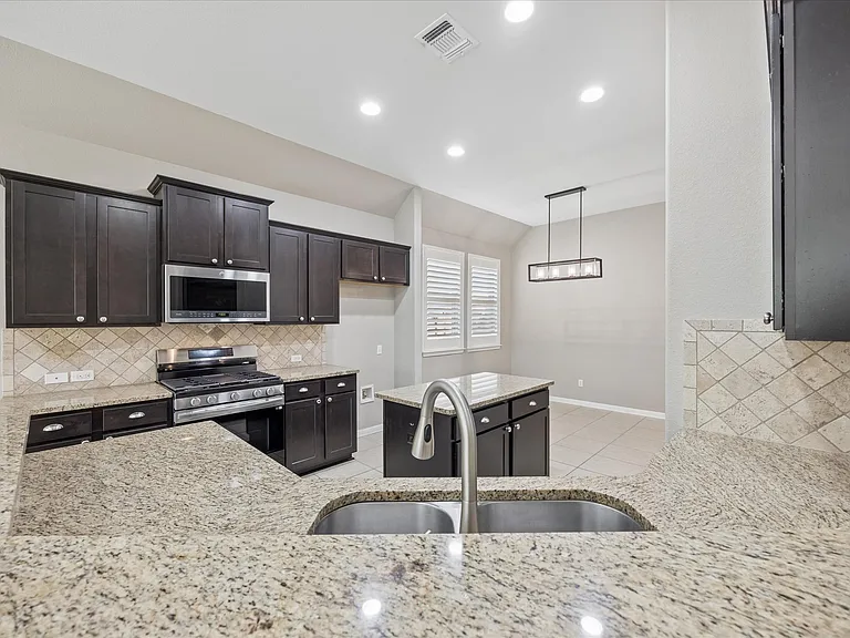 2220 Lookout Range Dr — Photo 41
