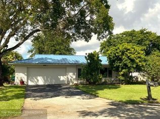 9107 NW 72nd Ct, Tamarac, FL 33321