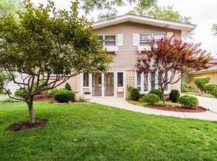 9403 Ozark Ave, Morton Grove, IL 60053