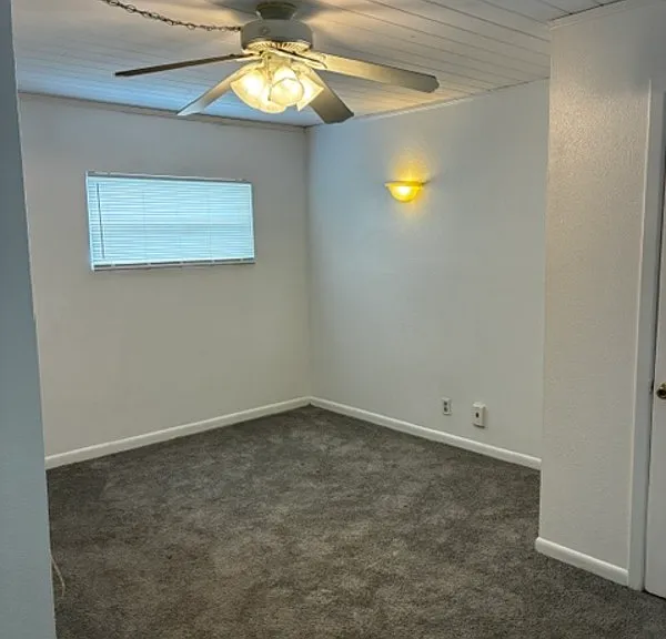 1606 King St #13 — Photo 11