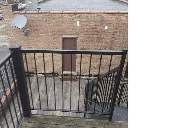 4th image of 5750 W North Ave APT 3