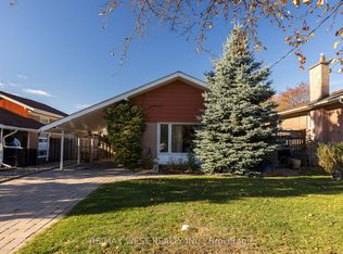 6 Lagos Rd, Toronto, ON M9W 4E4