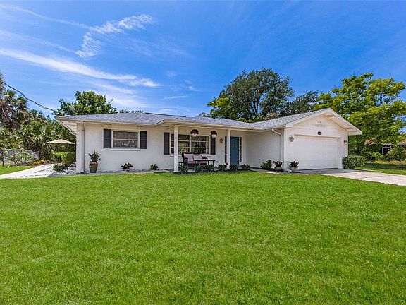 3rd image of 1417 Terrace Dr