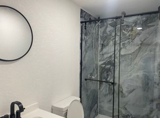 1432 N Pine Hills Rd, Orlando, FL 32808
