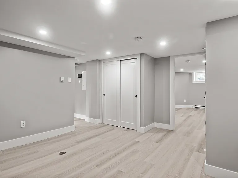 190 Glebe Ave #1 — Photo 11