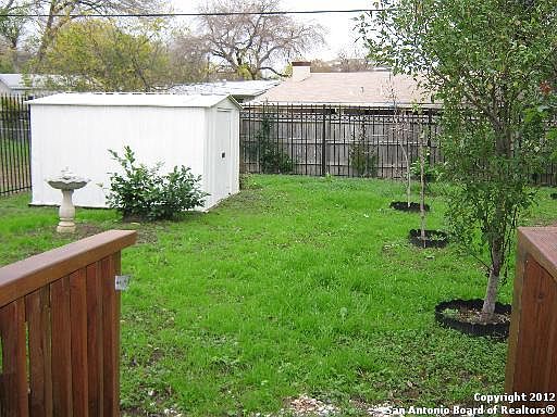 5th image of 9910 NE LORENE LN