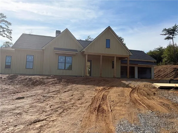 35 Blue Mountain Rd, Morganton, GA 30560