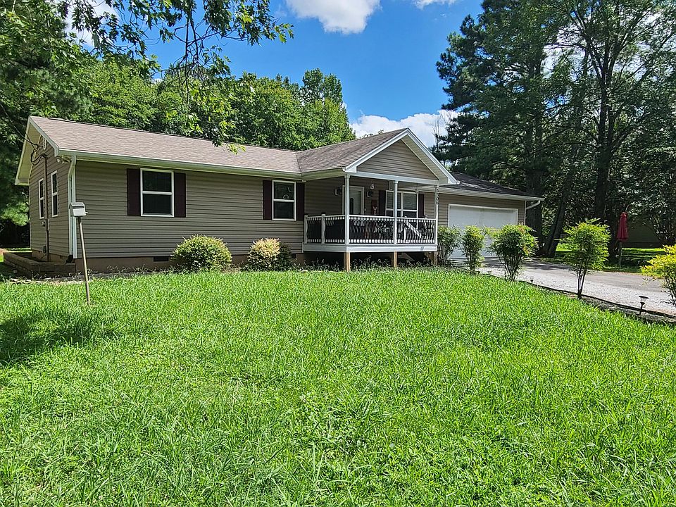 1st image of 3306 Clearwater Dr NE