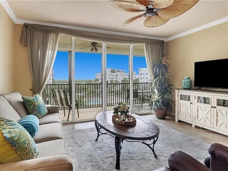 4421 Bay Beach Ln #643 — Photo 7