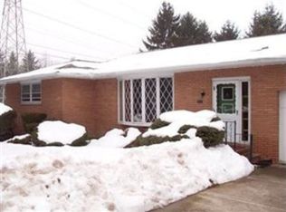 7880 York Rd, Parma, OH 44130