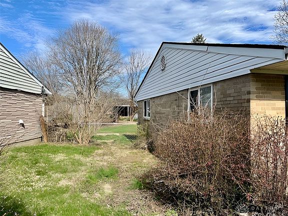 2nd image of 229 Yorkwood Dr