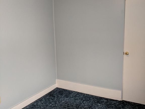 Another view of office room (or any use)