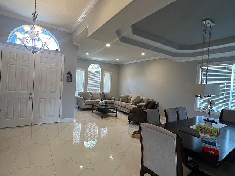 20417 Walnut Grove Ln — Photo 7