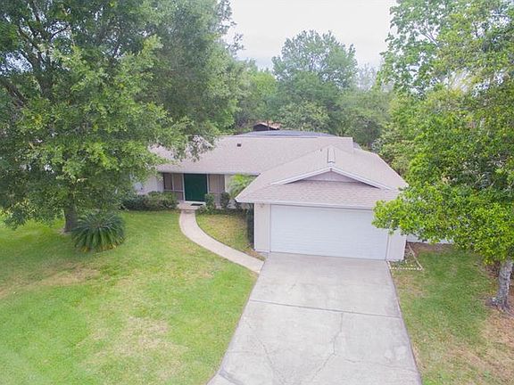 2nd image of 108 Oakley Ct