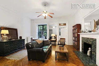 Rented by Citi Habitats