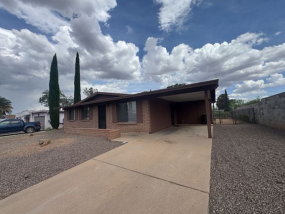 2nd image of 5056 Evergreen Dr