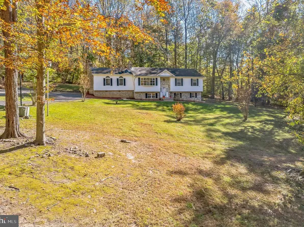 3745 Hunting Creek Rd, Huntingtown, MD 20639