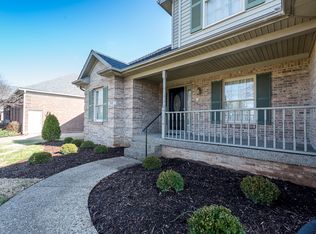 1107 Bentwood Place Ct, Windy Hills, KY 40207