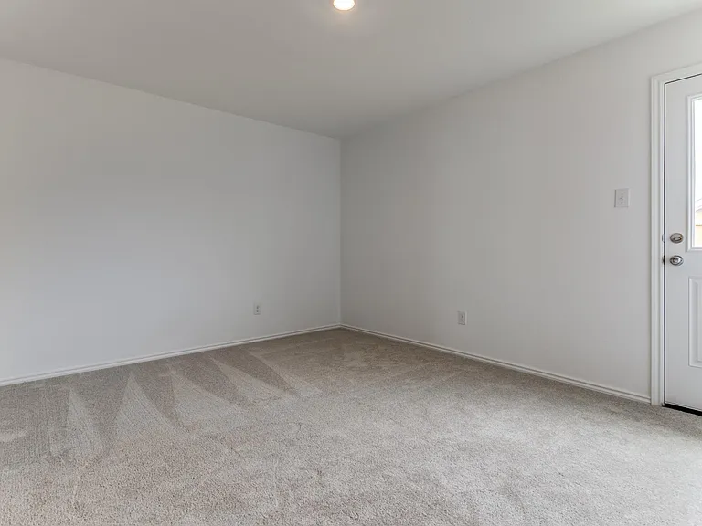 127 Sunflower St — Photo 12