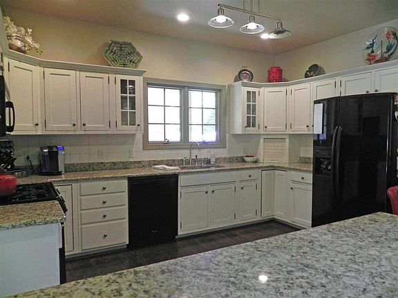 3rd image of 5737 Acre Ln