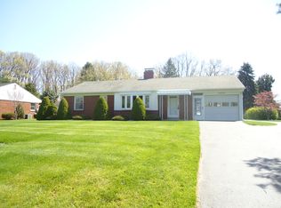 25229 Woodfield Rd, Damascus, MD 20872