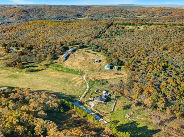 16937 S Highway 265, West Fork, AR 72774