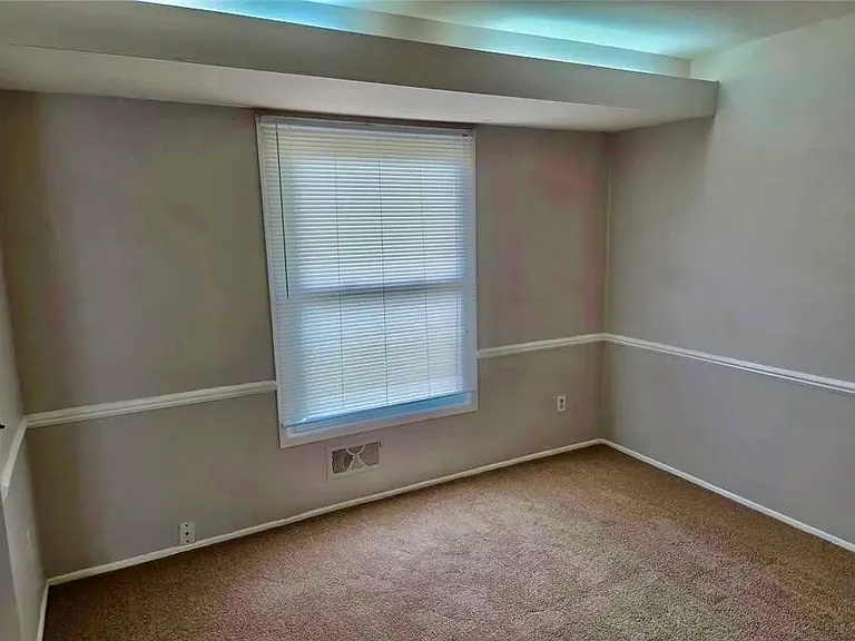 5715 Hobnail Cir — Photo 13