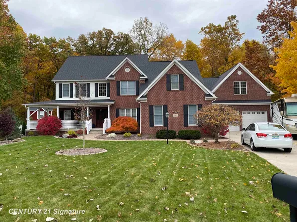 5301 Chin Maya Dr, Swartz Creek, MI 48473