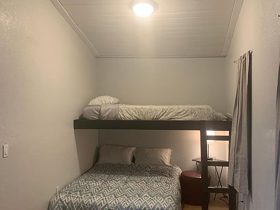 5th image of 10015 Linda St