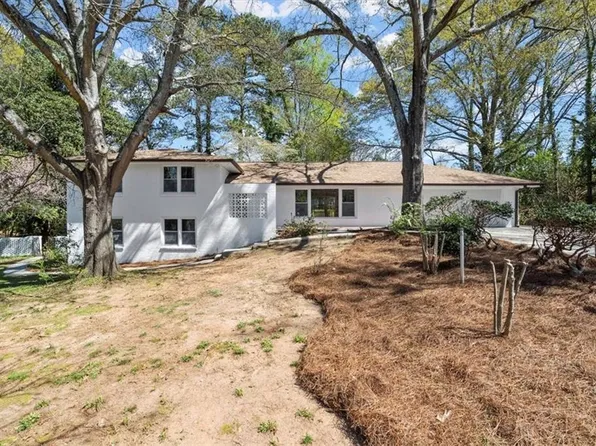 1367 N Hicks Cir NW, Conyers, GA 30012