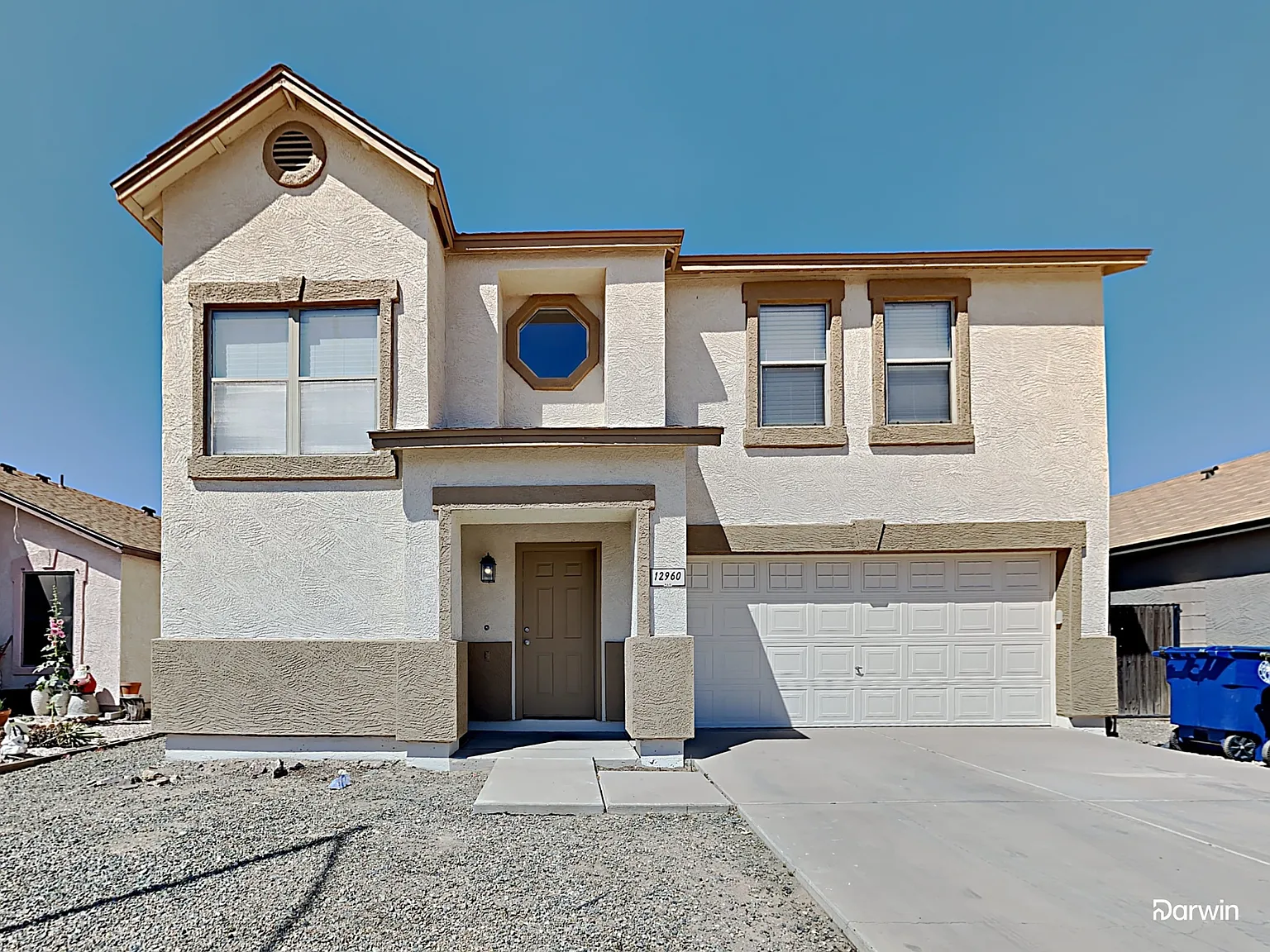 3 bed, 2.5 bath, 2191 sqft, $2,095 — Photo 1