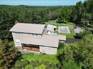 1419 Ashdale Rd, East Hants, NS B0N 1Z0