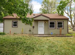 2504 Linwood St SW, Cedar Rapids, IA 52404