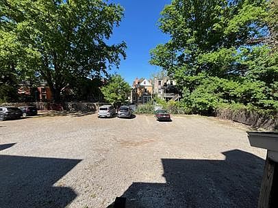 3rd image of 6815 Thomas Blvd #2
