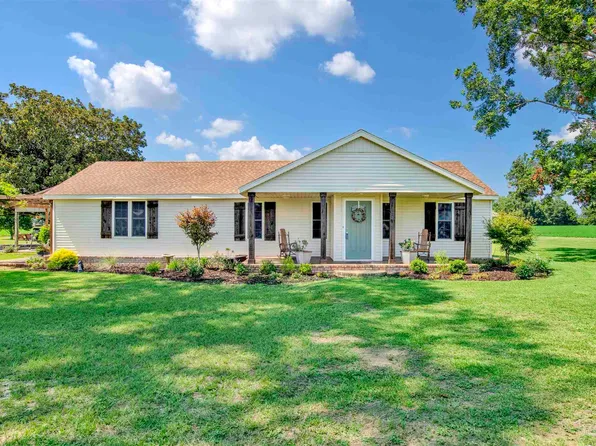 2228 Harvest Rd, Jay, FL 32565