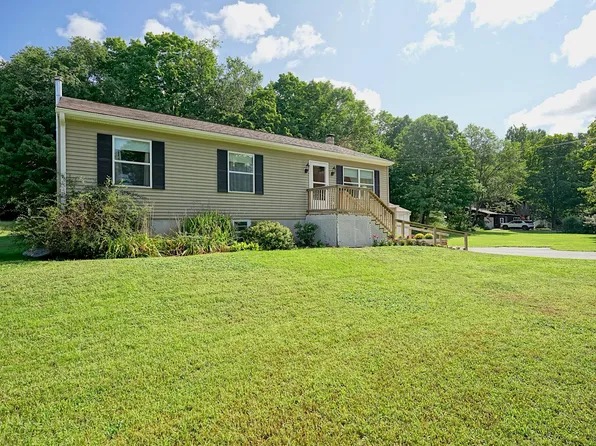 131 Walnut Avenue, North Hampton, NH 03862